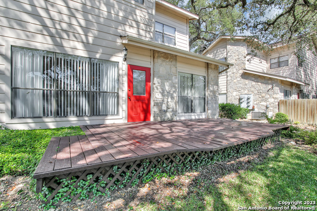 Image 24 of 26 For 829 Bitters W Apt 404