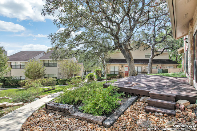 Image 25 of 26 For 829 Bitters W Apt 404