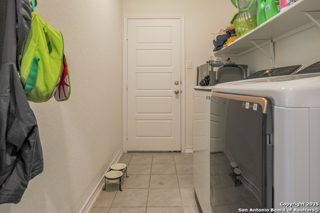 Image 29 of 31 For 5230 Wolf Bane