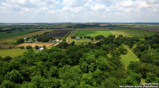 Listing photo id 1 for 2550 York Creek Rd