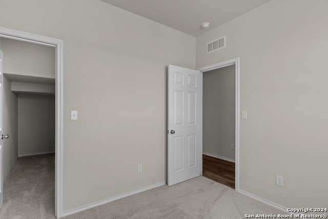 Image 10 of 25 For 410 White Heron Way