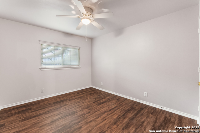 Image 33 of 35 For 8614 Cool Meadow