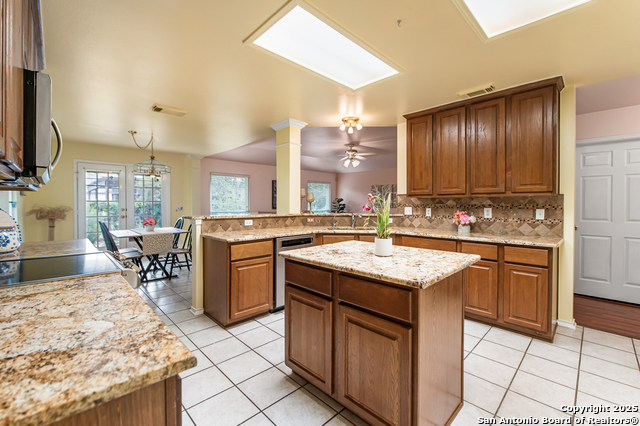 Image 7 of 35 For 8614 Cool Meadow