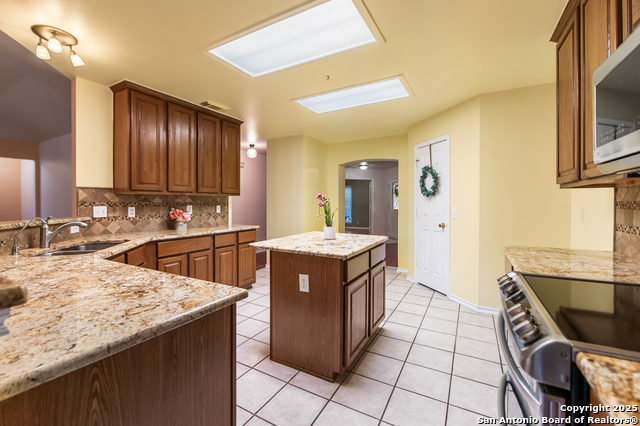 Image 8 of 35 For 8614 Cool Meadow