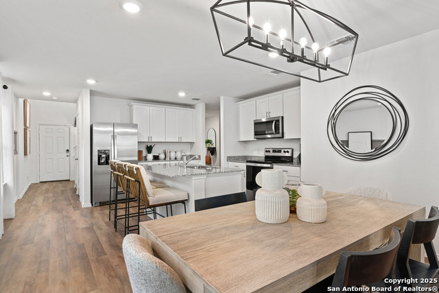 Image 16 of 31 For 415 White Heron Way