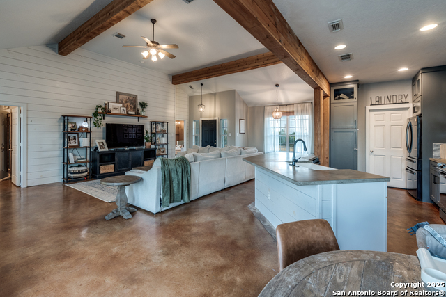 Image 9 of 31 For 2425 Oak Valley