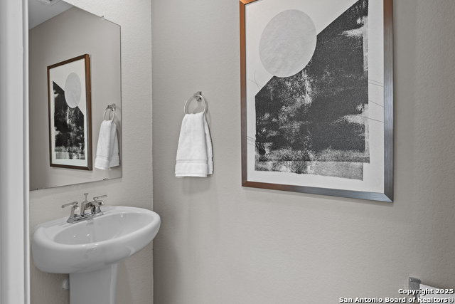 Image 13 of 25 For 1213 Birdsong Avenue