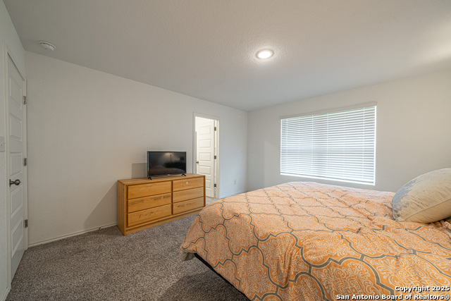Listing photo id 12 for 4422 Chandler Rd 20