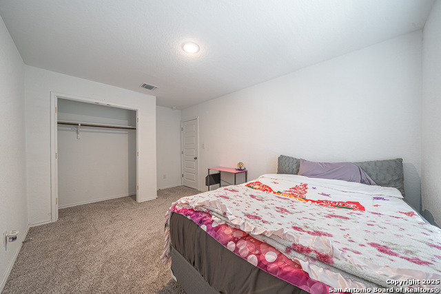 Listing photo id 18 for 4422 Chandler Rd 20