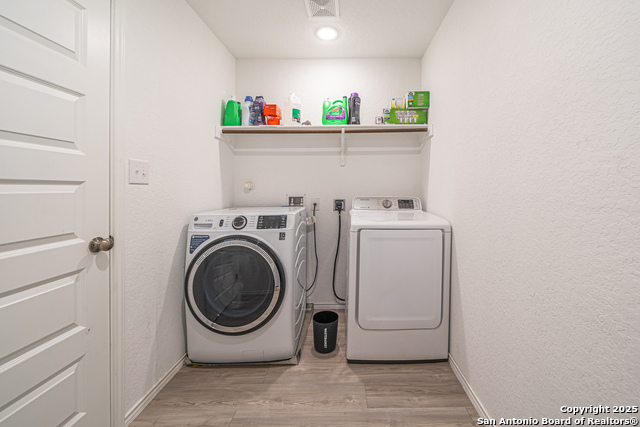 Listing photo id 21 for 4422 Chandler Rd 20