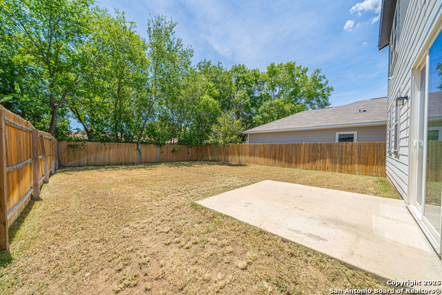 Listing photo id 25 for 4422 Chandler Rd 20