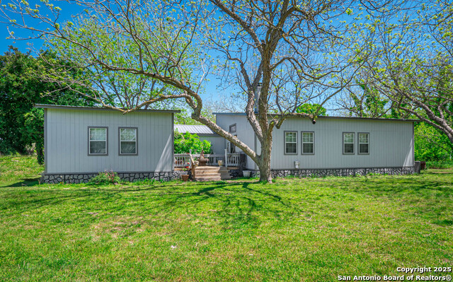 Details for 1103 County Road 200, Gonzales, TX 78629