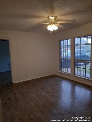 Image 10 of 13 For 1619 Moortown