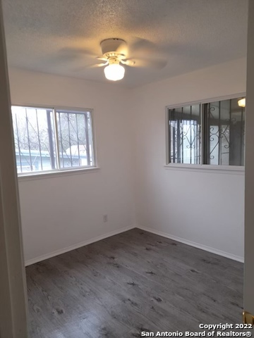 Image 12 of 13 For 1619 Moortown
