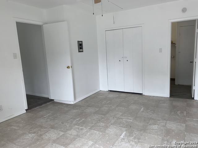 Image 3 of 13 For 1619 Moortown
