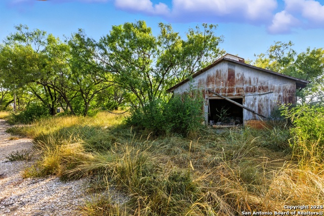 Image 17 of 20 For 723 County Road 106