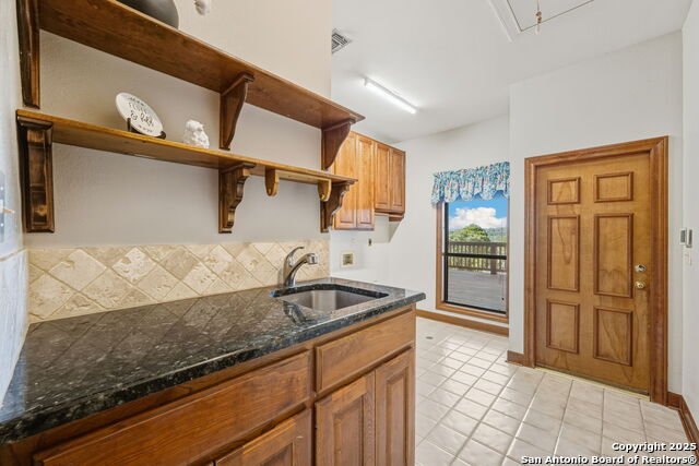 Image 18 of 61 For 14819 Seven L Trl