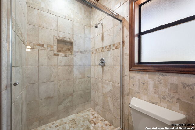 Image 29 of 61 For 14819 Seven L Trl