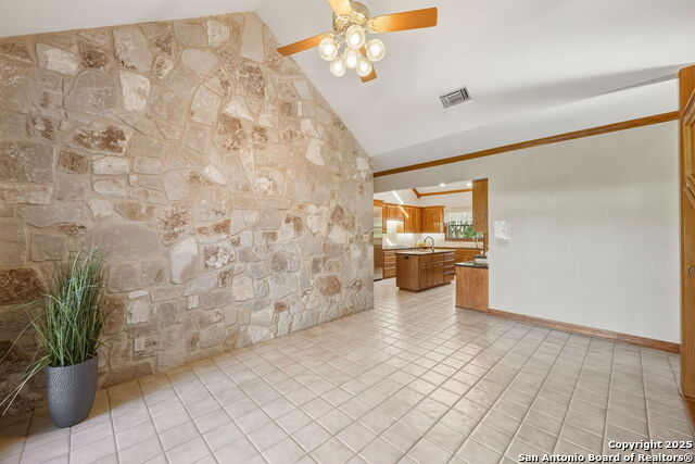 Image 42 of 61 For 14819 Seven L Trl