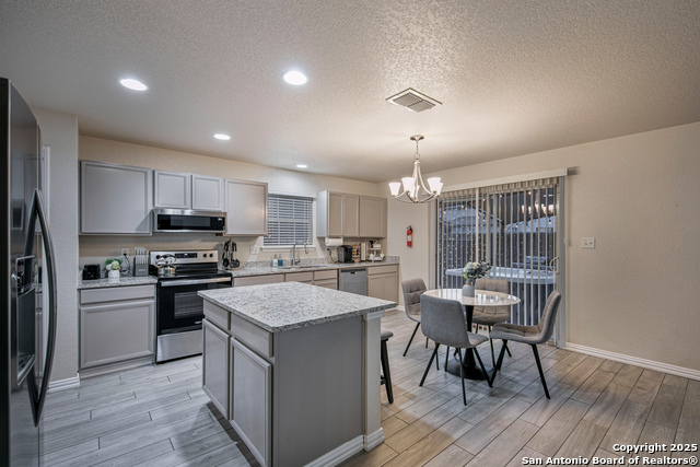 Image 11 of 25 For 7727 Copper Cave