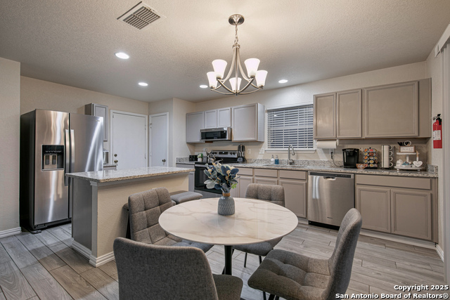 Image 12 of 25 For 7727 Copper Cave