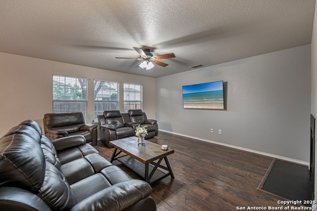 Image 15 of 25 For 7727 Copper Cave