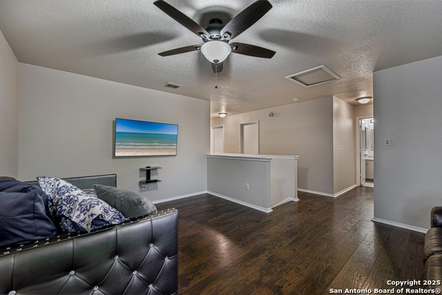 Image 17 of 25 For 7727 Copper Cave