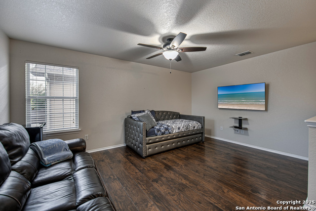 Image 18 of 25 For 7727 Copper Cave