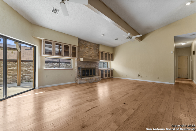 Listing photo id 8 for 3510 Wellsprings