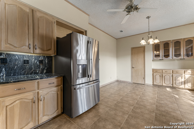 Listing photo id 15 for 3510 Wellsprings