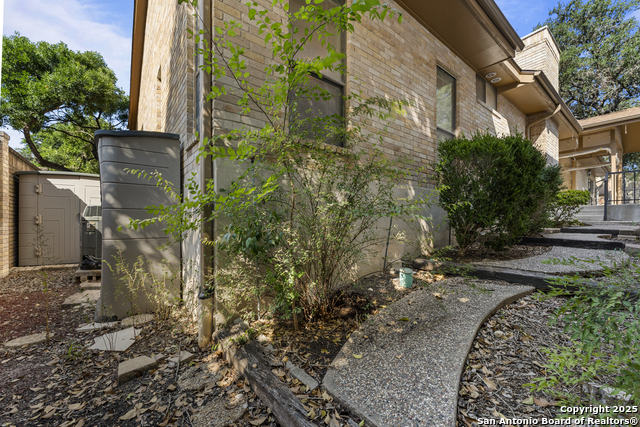 Listing photo id 32 for 3510 Wellsprings