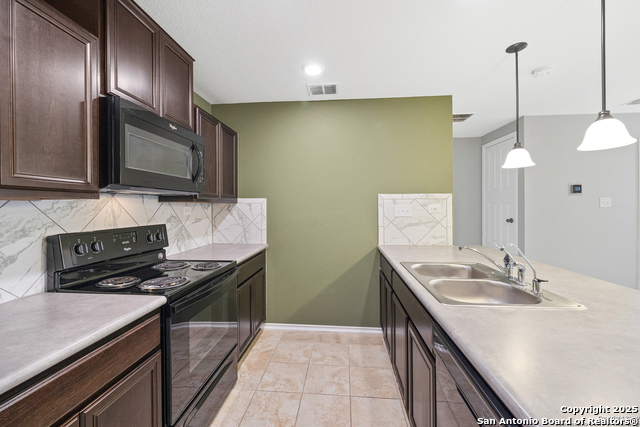 Image 11 of 20 For 4424 Donley  