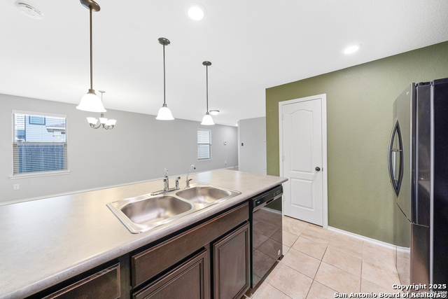 Image 12 of 20 For 4424 Donley  