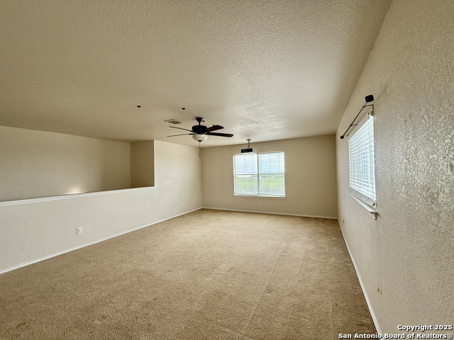 Listing photo id 18 for 6118 Kensinger Pass