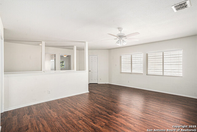 Image 6 of 16 For 9715 Woodland Pines