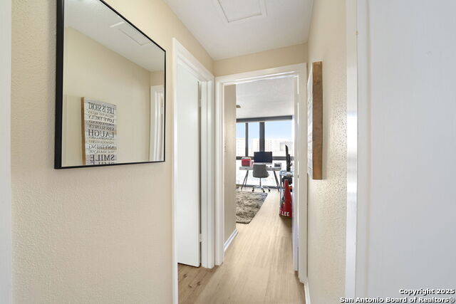 Image 12 of 39 For 7701 Wurzbach  1601