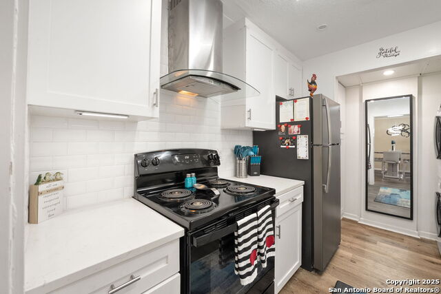 Image 15 of 39 For 7701 Wurzbach  1601