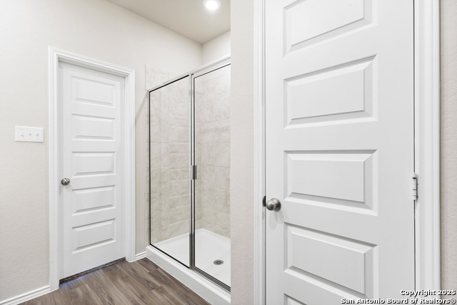 Listing photo id 12 for 304 Saddle Dawn