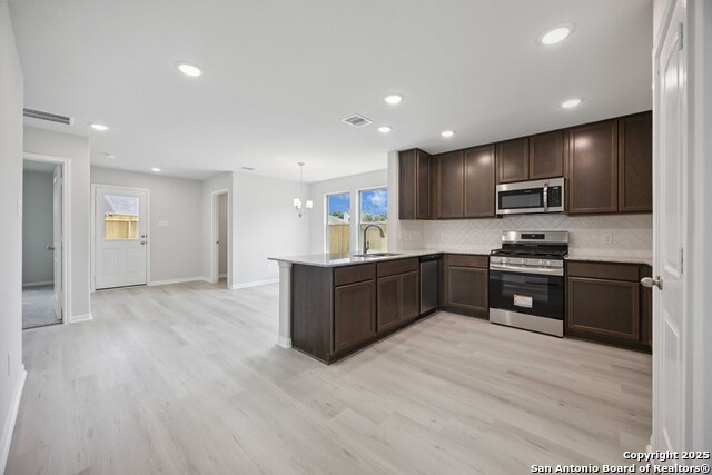 Image 6 of 25 For 5902 Willow Point Blvd