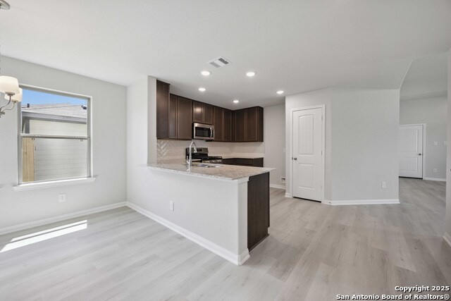 Image 7 of 25 For 5902 Willow Point Blvd