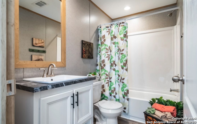 Image 11 of 13 For 703 Private Road 1501