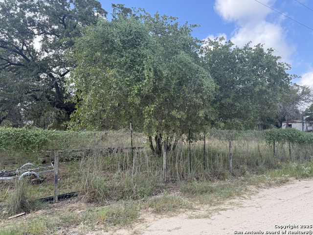 Image 7 of 11 For 105 Clear Spring