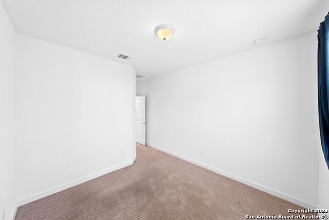 Image 26 of 37 For 5843 Whitby Unit 3