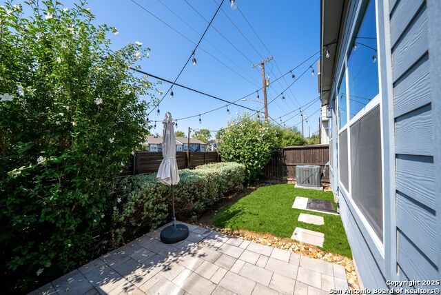 Image 30 of 37 For 5843 Whitby Unit 3