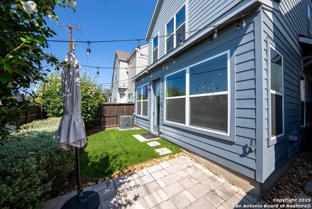 Image 34 of 37 For 5843 Whitby Unit 3