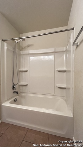 Image 11 of 21 For 1619 Crown Daisy