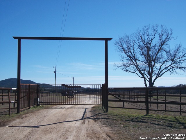 Details for 11217 Fm 470, Tarpley, TX 78883