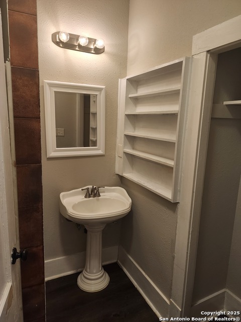 Image 11 of 13 For 632 Rigsby Ave  1