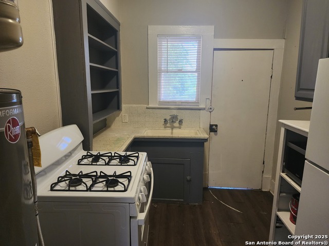 Image 7 of 13 For 632 Rigsby Ave  1