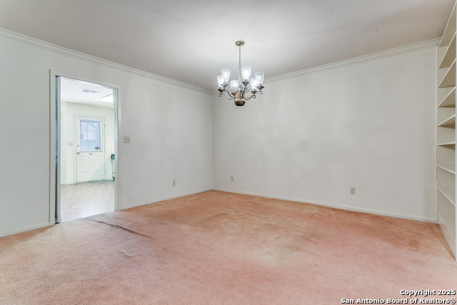 Image 4 of 18 For 2611 Eisenhauer  1103